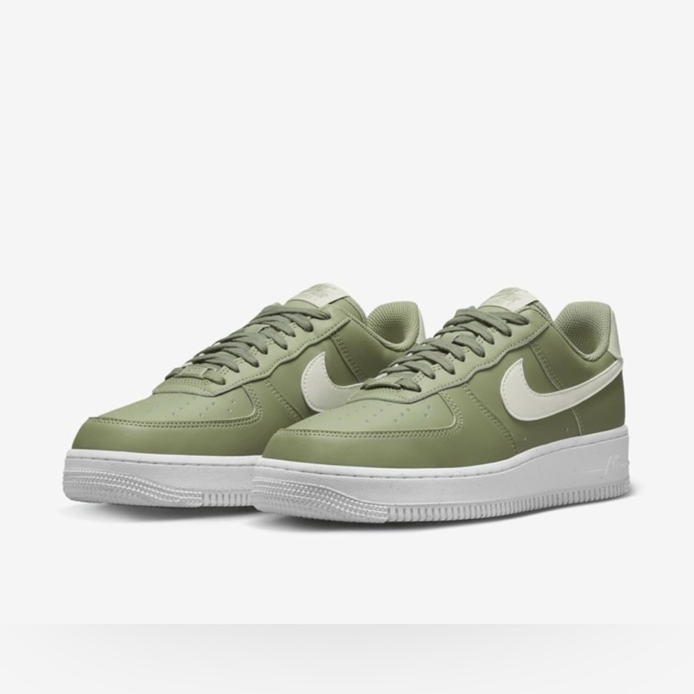 Nike Men's Olive and White Sneakers